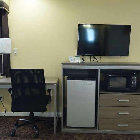 Best Western Hanford Inn Экстерьер фото